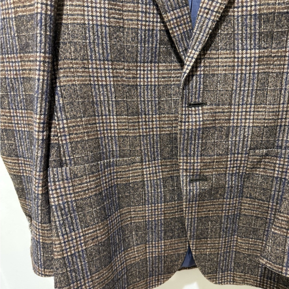 Suitsupply Brown and Gray Sport Coat with Classic Plaid Design - Picture 6 of 7